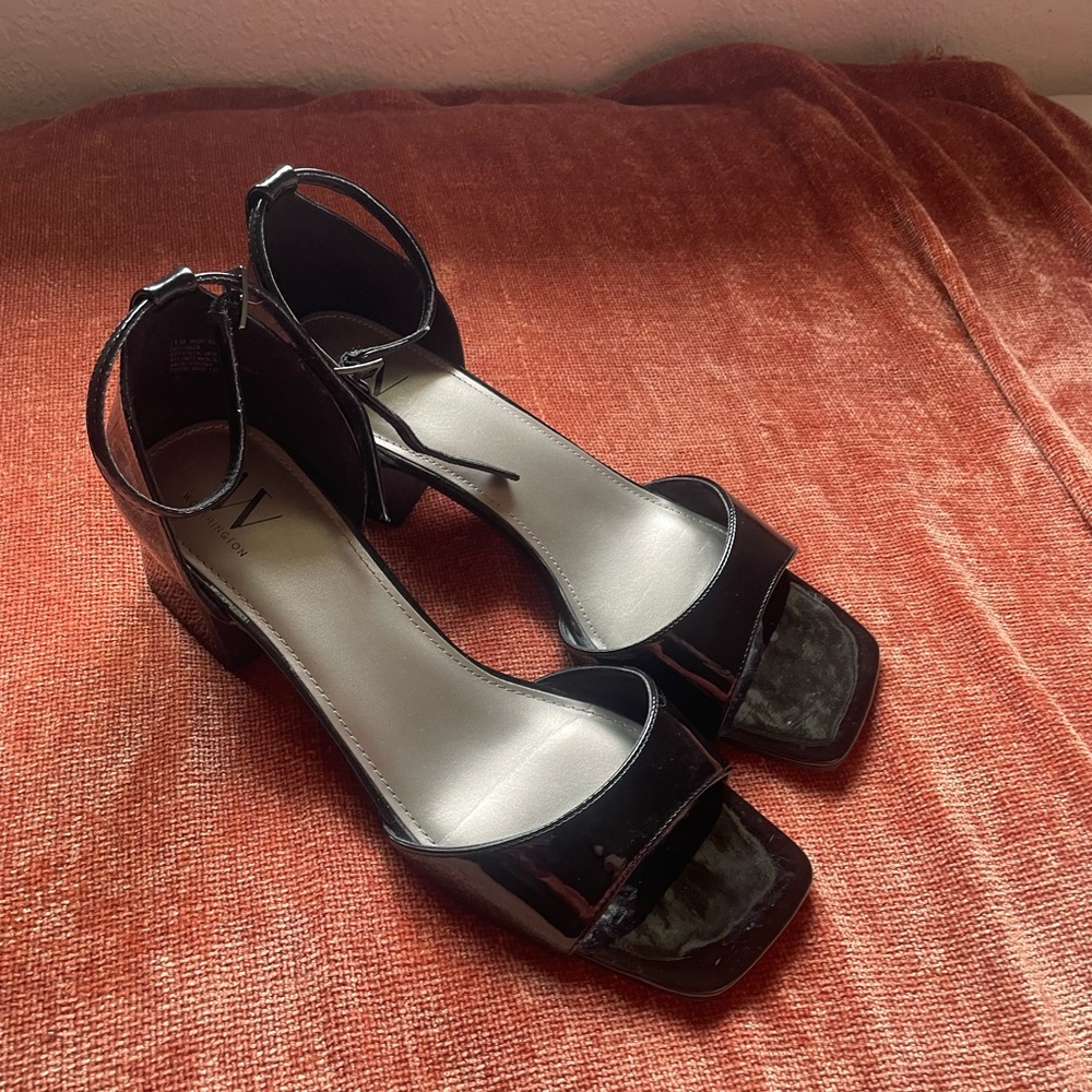 Worthington Women's Ankle Strap Sandals Open Toe Black Small Block Heels Size 10